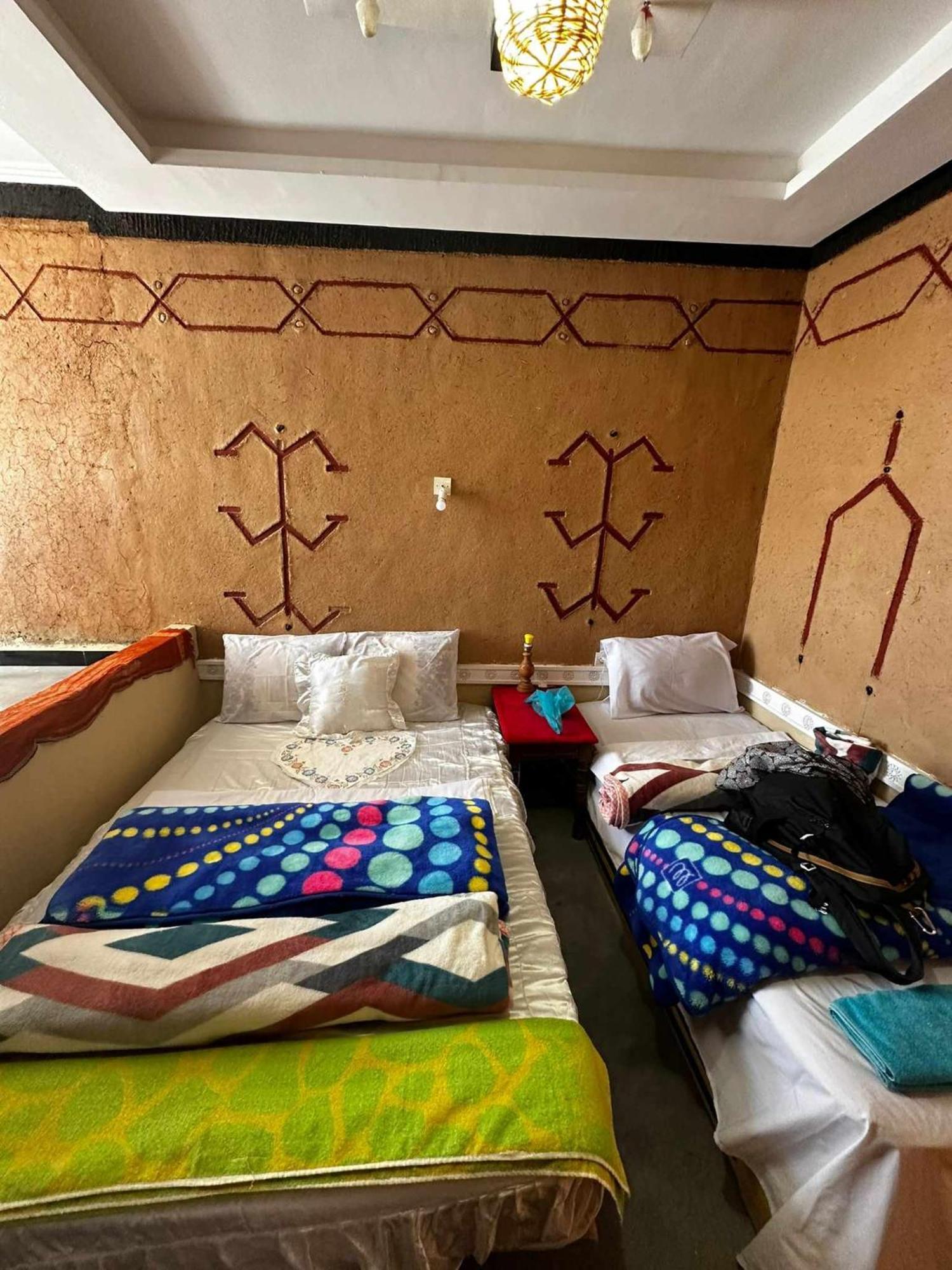 Hotel Restaurant Ait Saderat Boumalne Dades ภายนอก รูปภาพ