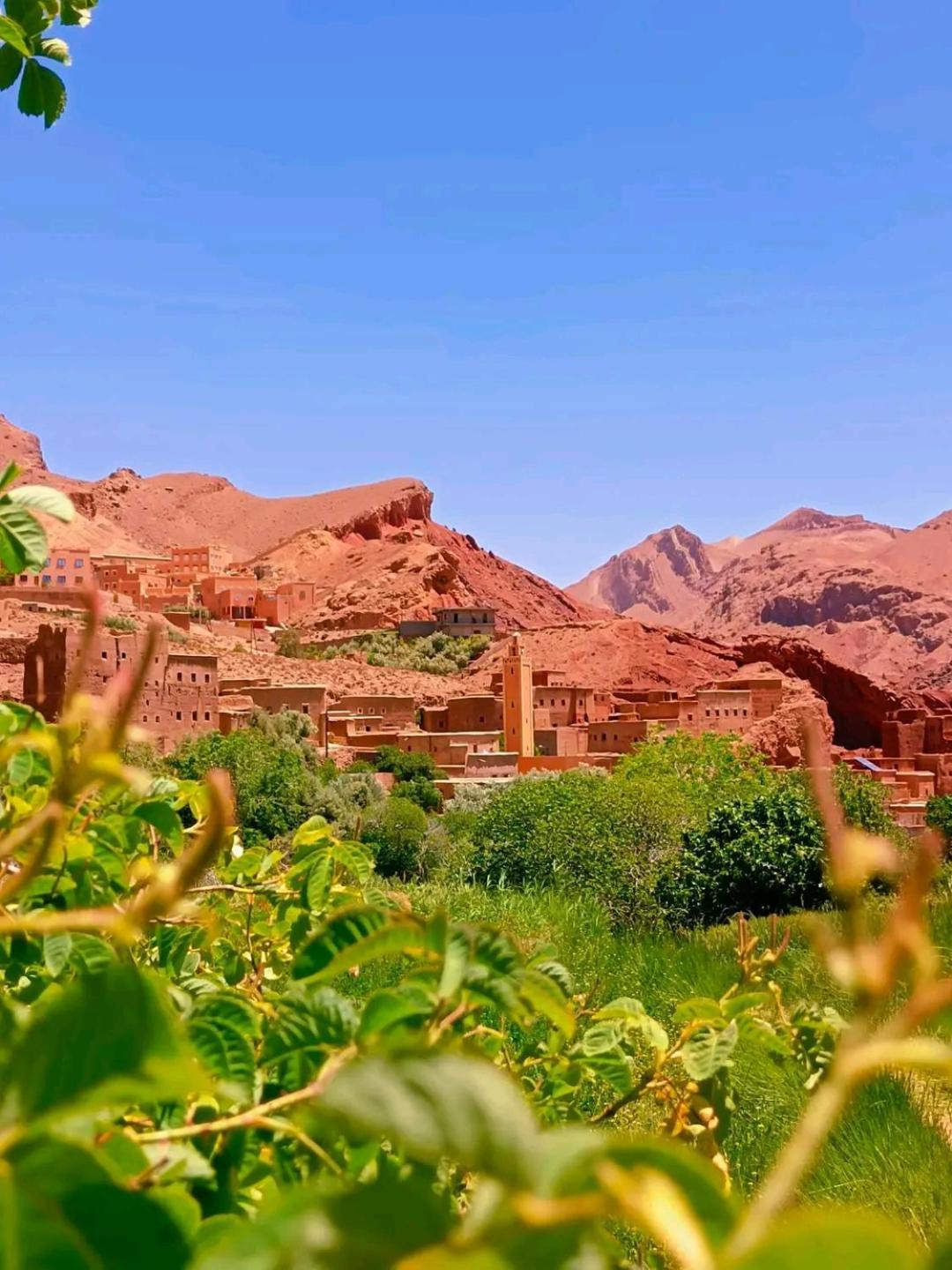 Hotel Restaurant Ait Saderat Boumalne Dades ภายนอก รูปภาพ