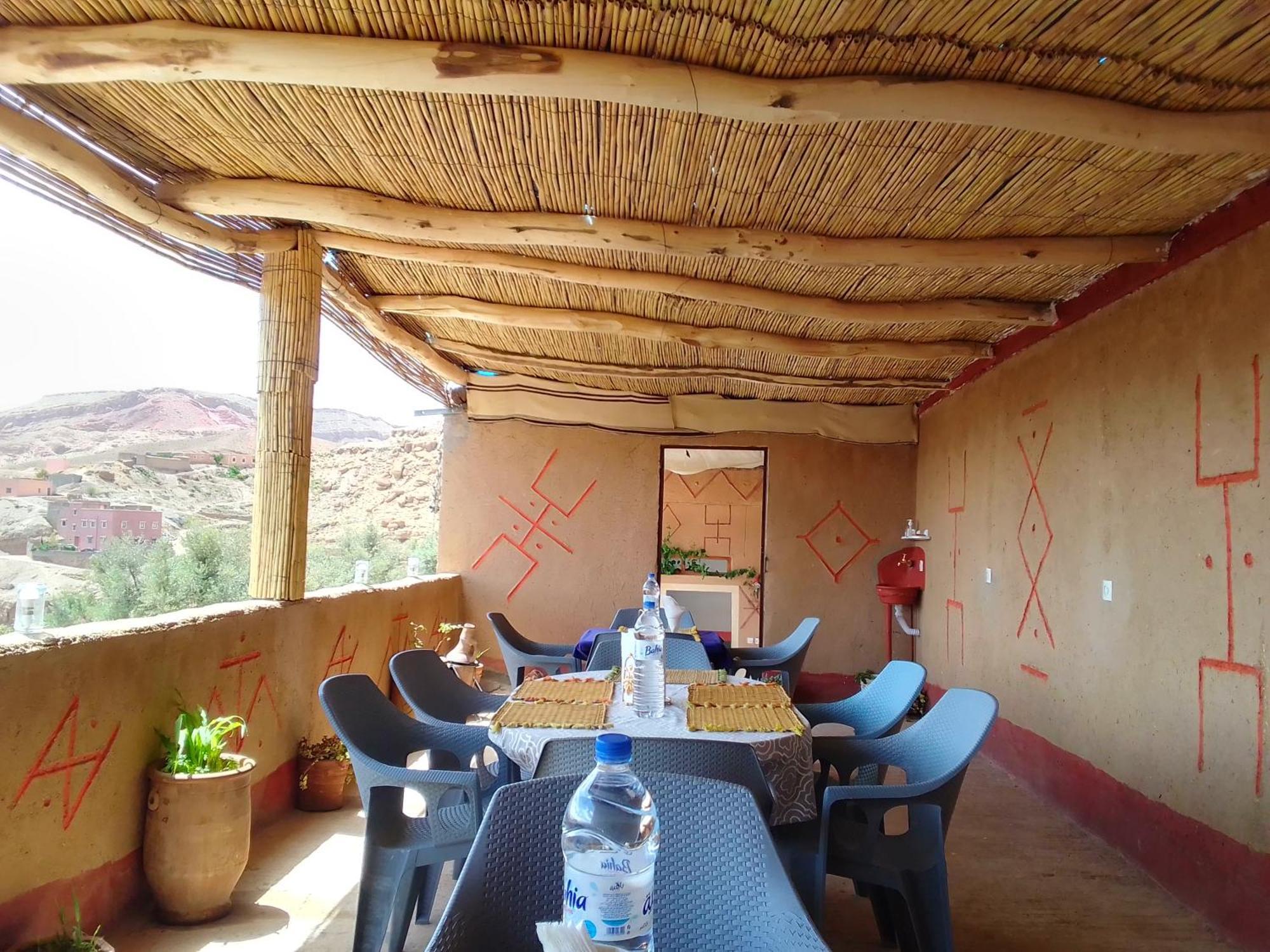 Hotel Restaurant Ait Saderat Boumalne Dades ภายนอก รูปภาพ